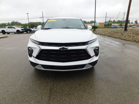 Used 2023 Chevrolet Blazer LT w/ Convenience Package FWD image 8
