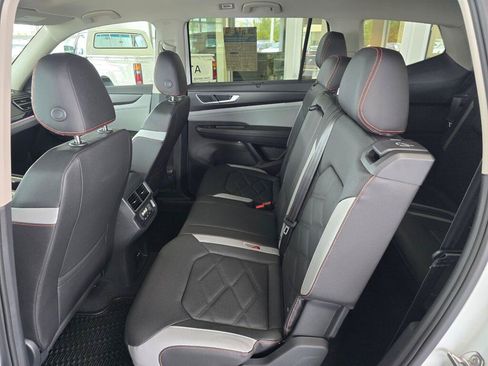 New 2026 Volkswagen Atlas Peak Edition AWD/4WD image 36