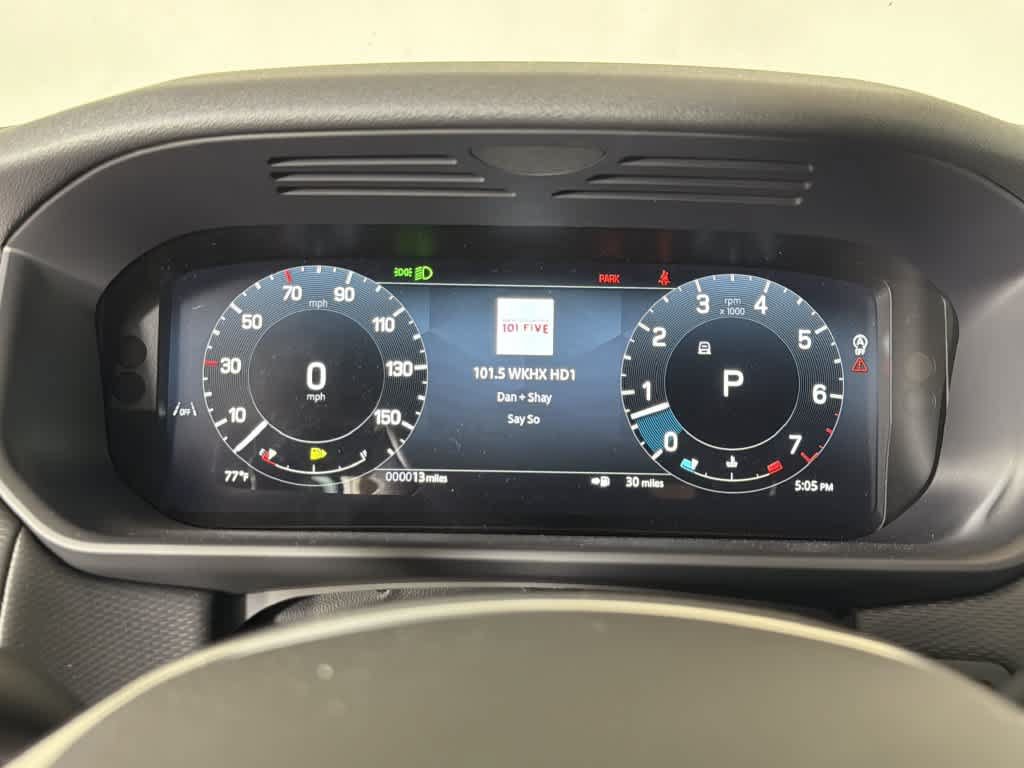 New 2026 Land Rover Discovery Limited Edition AWD/4WD image 22