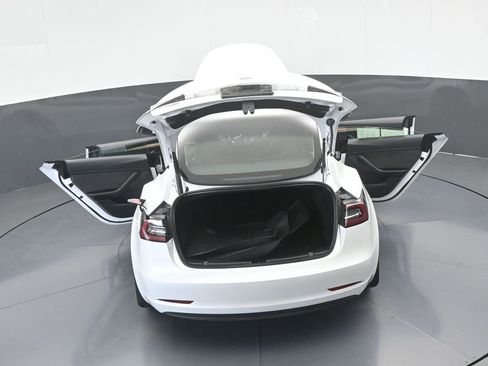 Used 2023 Tesla Model 3 Standard Range image 67