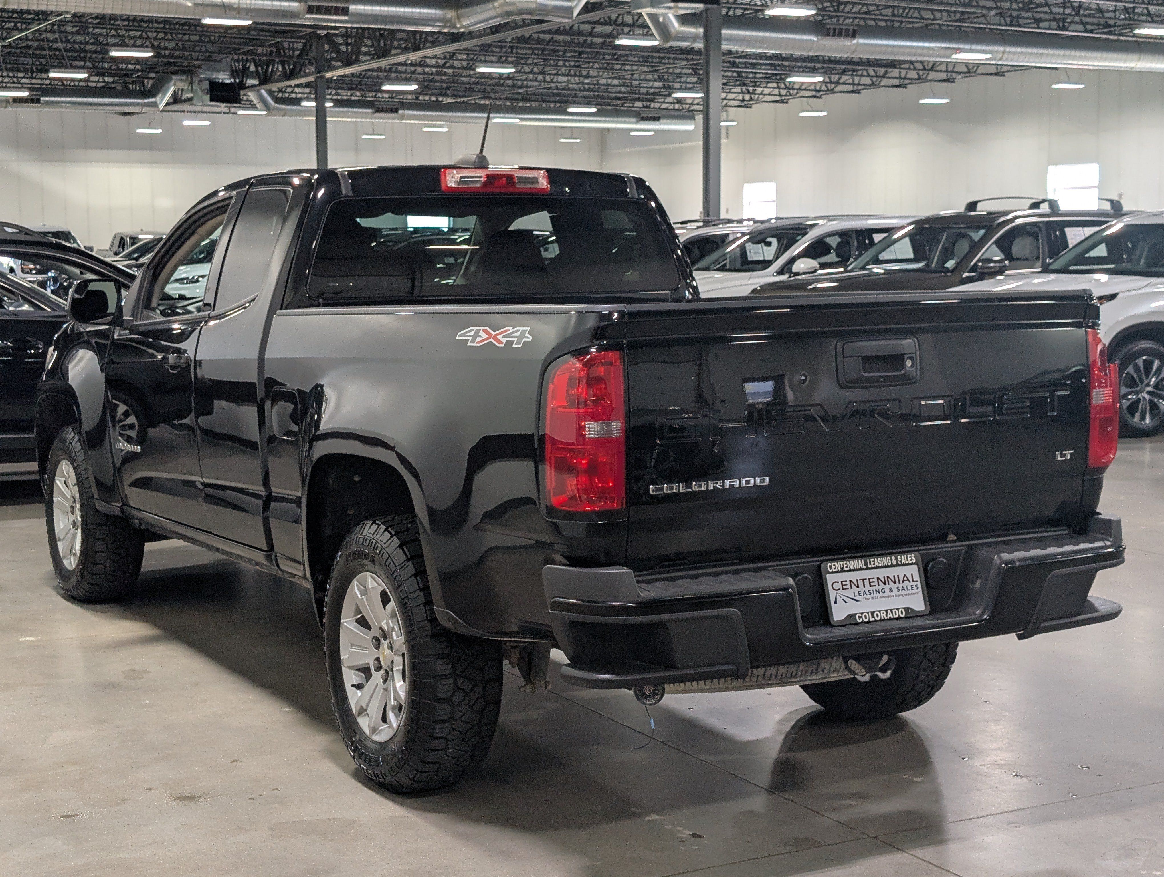 Used 2022 Chevrolet Colorado LT AWD/4WD image 5