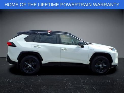 Used 2020 Toyota RAV4 XSE AWD/4WD image 2