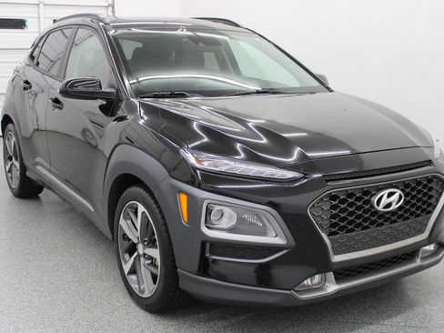 Used 2020 Hyundai Kona Limited FWD image 4