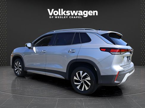 Used 2025 Volkswagen Tiguan S AWD/4WD image 6