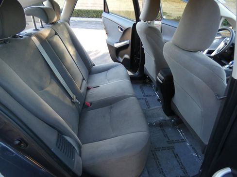 Used 2015 Toyota Prius Two image 34