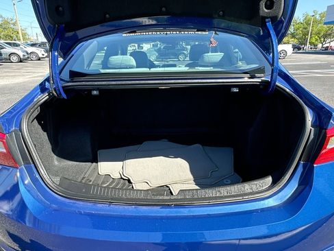 Used 2023 Chevrolet Malibu LT image 24