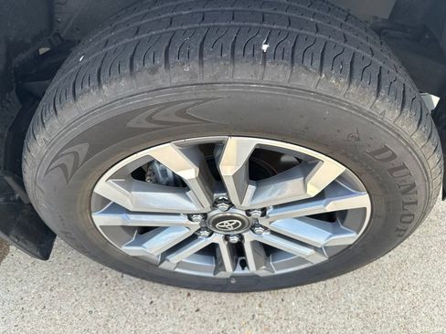 Used 2025 Toyota 4Runner Limited RWD image 20