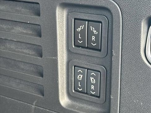Certified 2024 GMC Acadia Denali w/ Super Cruise Package FWD image 34