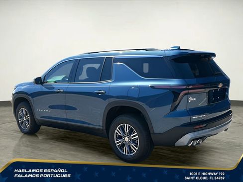 New 2026 Chevrolet Traverse LT w/ Driver Confidence Package FWD image 4