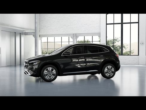 Certified 2026 Mercedes-Benz GLA 250 4MATIC image 31