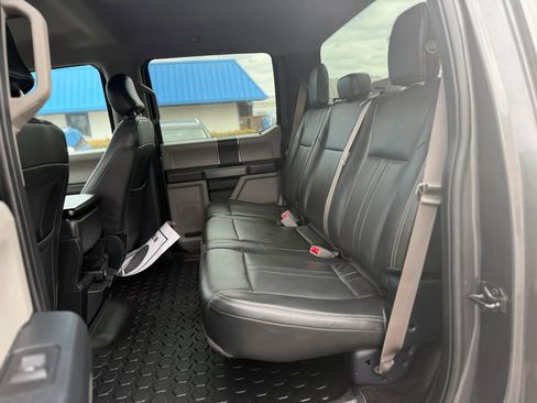 Used 2017 Ford F150 XLT image 18