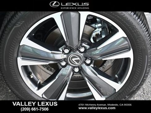 Used 2026 Lexus UX 300h FWD image 21