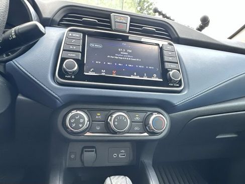 Used 2025 Nissan Versa SV w/ Trunk Package FWD image 19