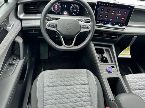 New 2026 Volkswagen Tiguan S FWD image 8