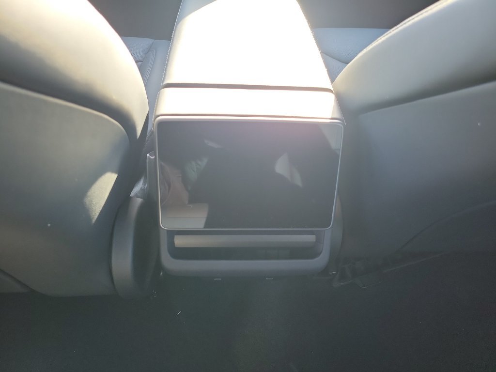 Used 2025 Tesla Model 3 RWD image 17