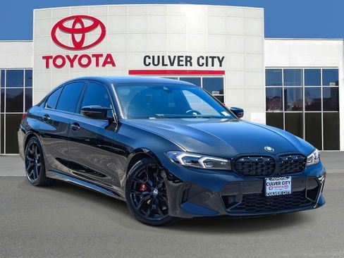Used 2025 BMW M340i w/ Premium Package RWD image 1