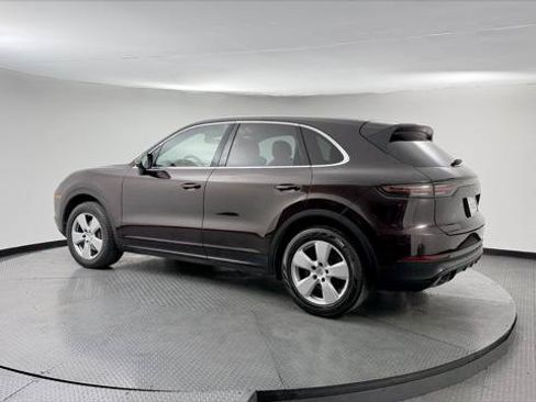 Used 2019 Porsche Cayenne AWD/4WD image 6