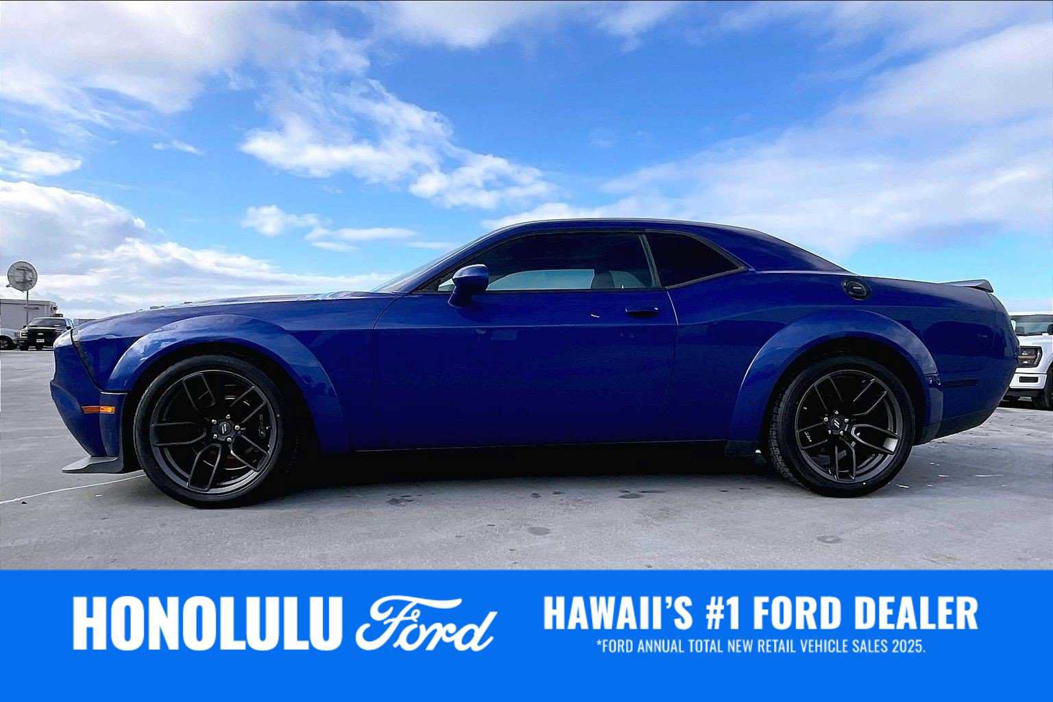 Used 2021 Dodge Challenger R/T Scat Pack RWD image 3