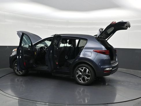 Used 2020 Kia Sportage EX w/ EX Technology Package FWD image 33