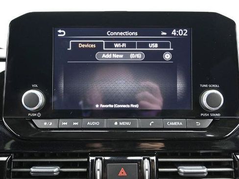 Used 2025 Nissan Pathfinder SV AWD/4WD image 26