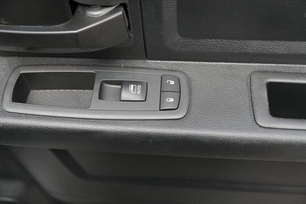 Used 2014 RAM 1500 Express AWD/4WD image 33