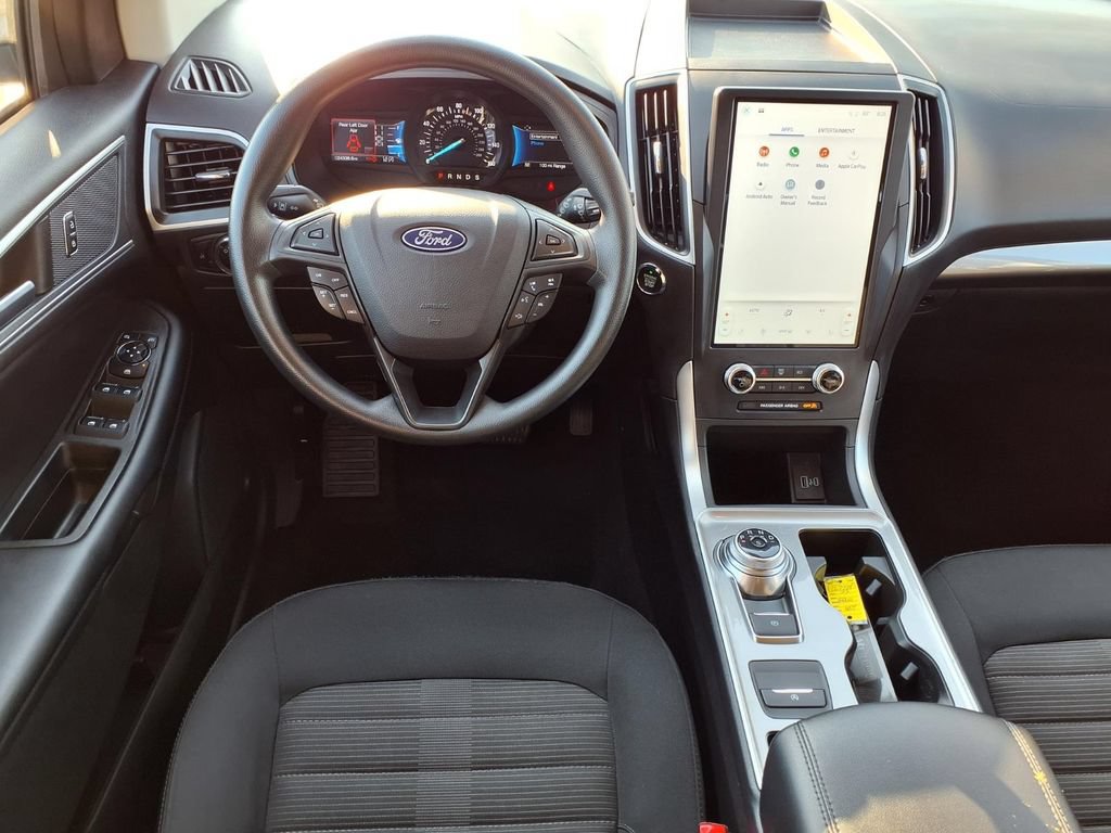 Used 2023 Ford Edge SEL AWD/4WD image 3