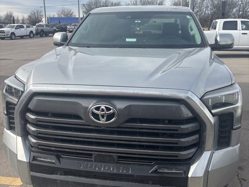 Used 2024 Toyota Tundra Limited image 2