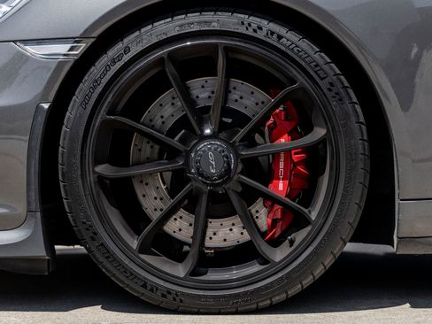 Certified 2015 Porsche 911 GT3 image 13