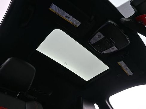 Used 2024 Dodge Durango GT image 28