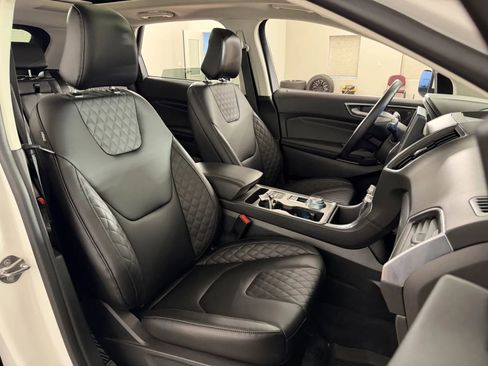 Used 2024 Ford Edge Titanium AWD/4WD image 40