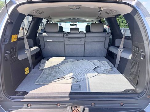 Used 2010 Toyota Sequoia Limited AWD/4WD image 16