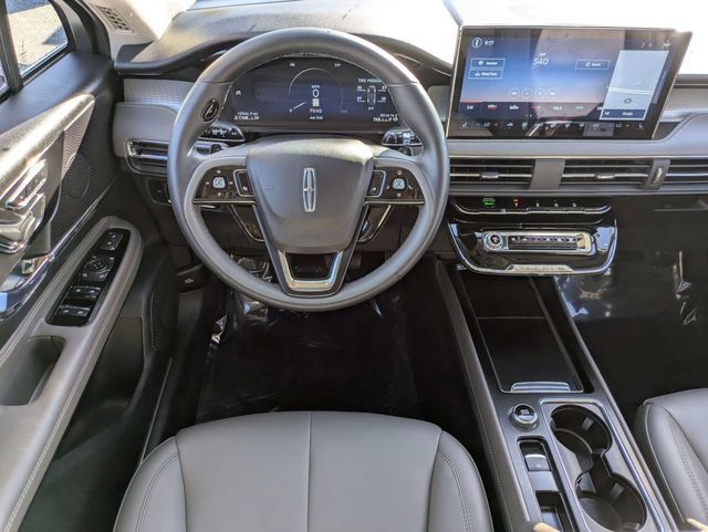 Certified 2026 Lincoln Corsair Premiere FWD image 16