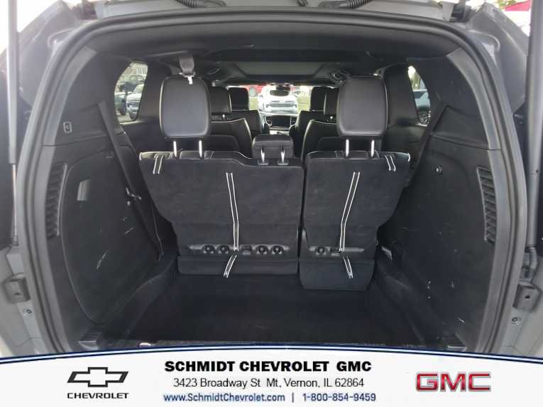 Used 2025 Chrysler Pacifica Limited FWD image 9