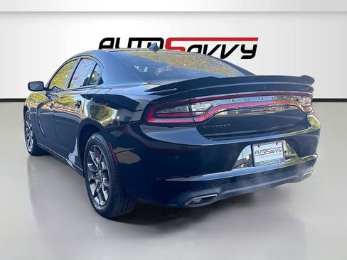 Used 2017 Dodge Charger SXT w/ Driver Confidence Group AWD/4WD image 5