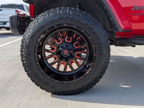 Used 2019 Jeep Wrangler Unlimited Rubicon image 9