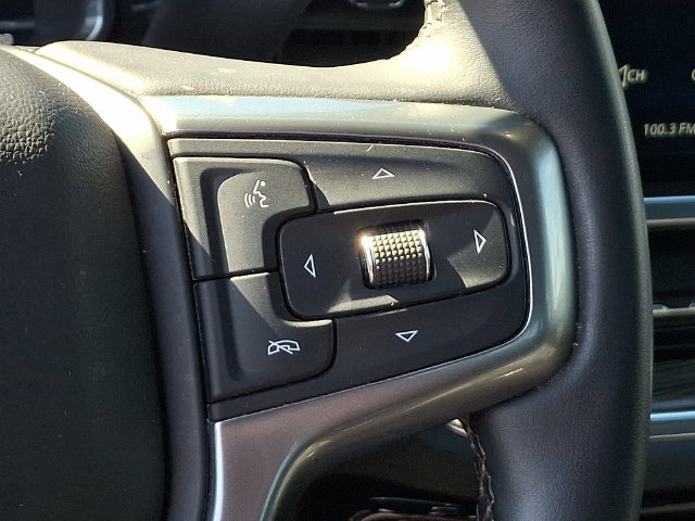 Used 2024 Chevrolet Silverado 1500 LT w/ Z71 Off-Road Package AWD/4WD image 8