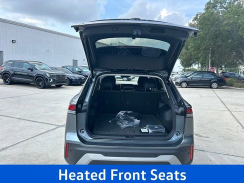 Certified 2026 Volkswagen Tiguan SE FWD image 37