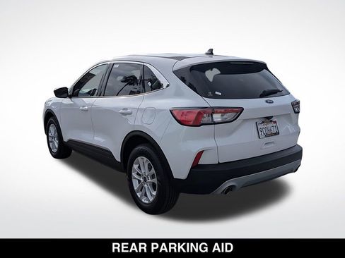 Used 2022 Ford Escape SE w/ Convenience Package AWD/4WD image 3