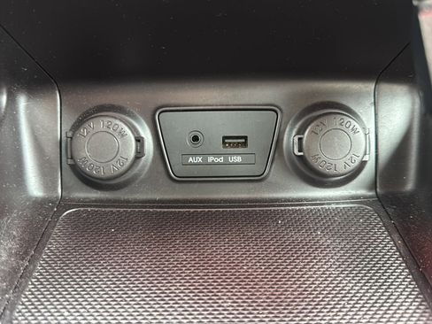 Used 2013 Hyundai Tucson GL image 30