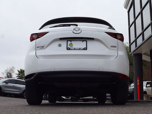 Used 2017 MAZDA CX-5 Grand Touring w/ Premium Package image 12