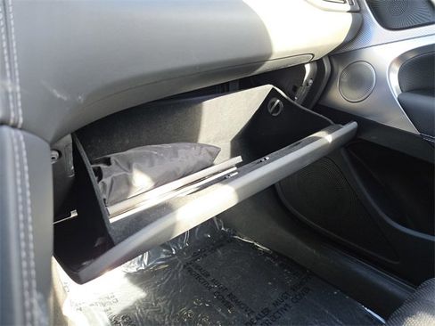 Used 2022 Genesis G70 2.0T w/ Prestige Package image 27