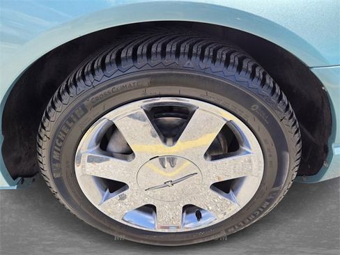 Used 2002 Ford Thunderbird image 9