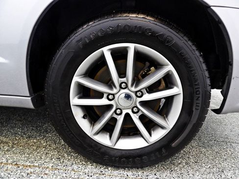 Used 2016 Dodge Grand Caravan SE image 17