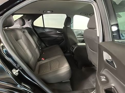Used 2019 Chevrolet Equinox LT AWD/4WD image 30