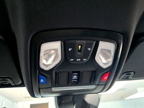 New 2026 RAM 1500 Express AWD/4WD image 20