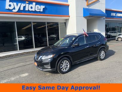 Used 2018 Nissan Rogue SV