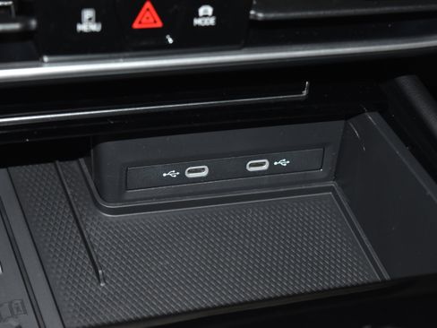 New 2026 Volkswagen Atlas Cross Sport SE image 11