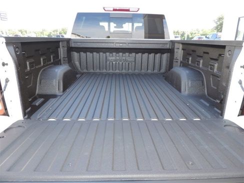 New 2025 GMC Sierra 1500 Elevation w/ Elevation Premium Package image 13