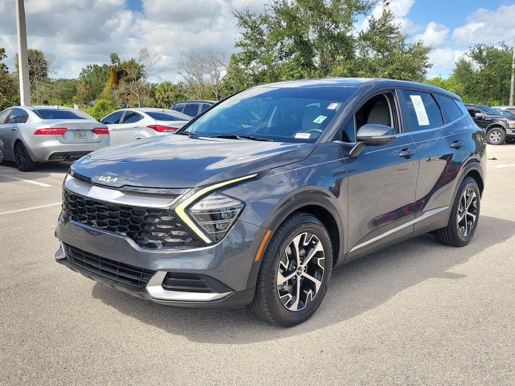 Certified 2024 Kia Sportage EX FWD image 32
