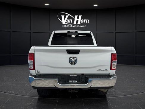 Used 2024 RAM 3500 Tradesman w/ Chrome Appearance Group AWD/4WD image 6